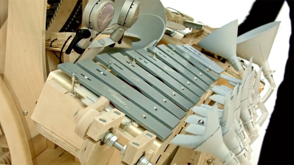 Lp Marbles Instrument This Ludicrous New Instrument Makes Music with 2,000 Marbles — Colossal