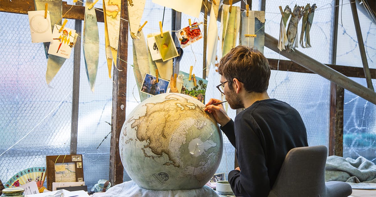 Peter Bellerby Discusses Precision, His Love of Disruption, and the Art of Globemaking - Vimarsana News