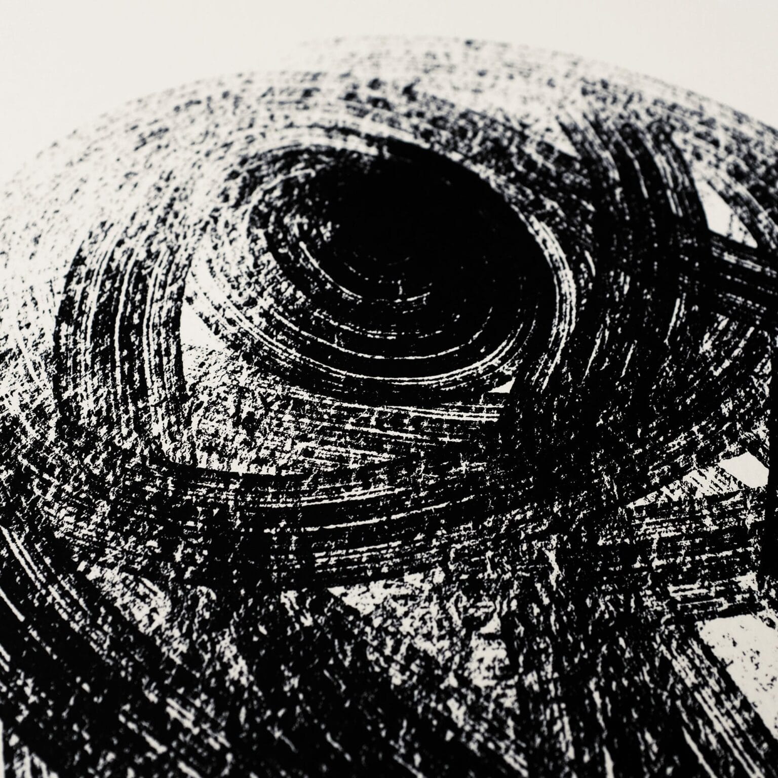 Thomas Yang Using Long Continuous Strokes, Thomas Yang's New Print is a Zen ...