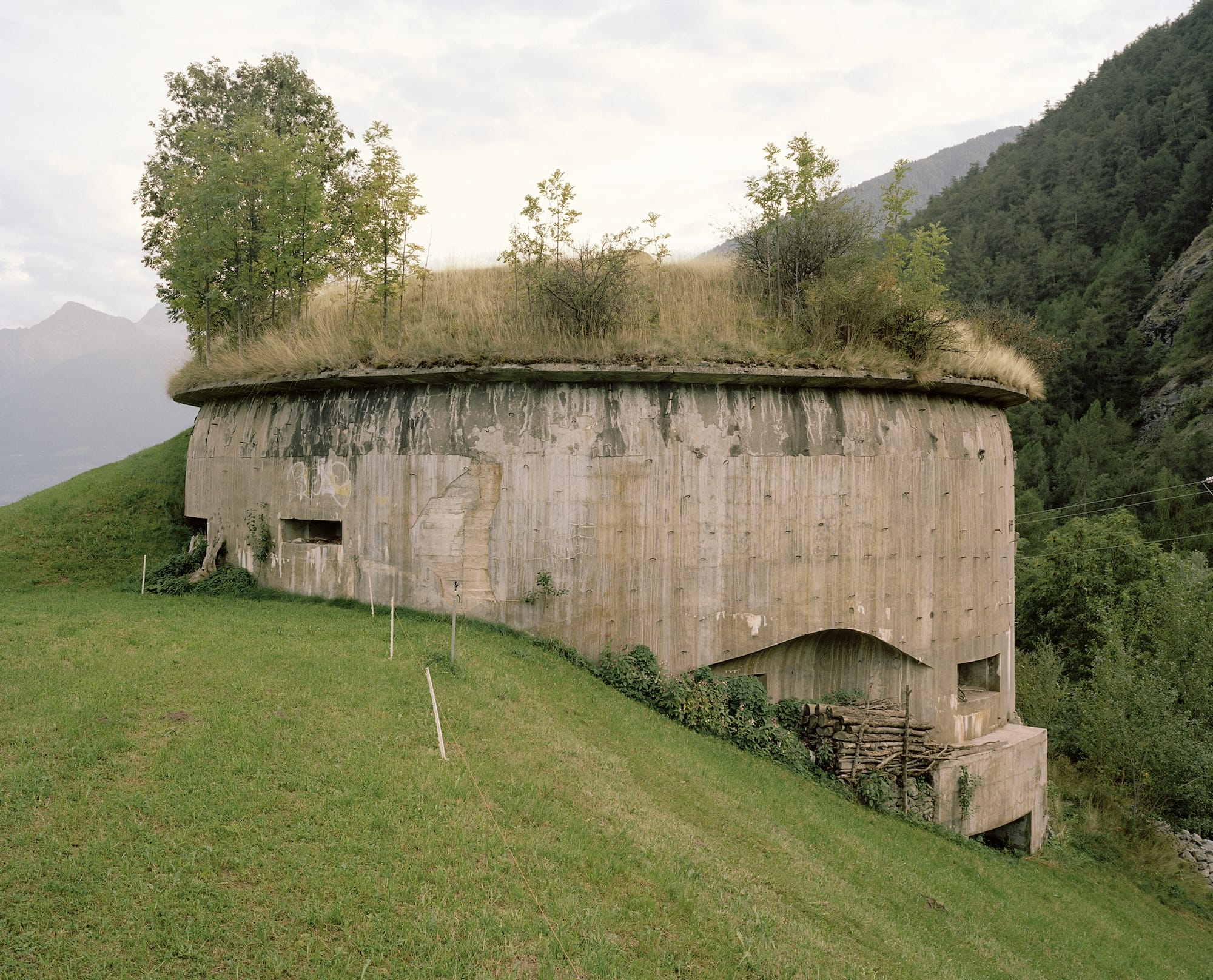 a photograph by Vincenzo Pagliuca of a WWII bunker in South Tyrol